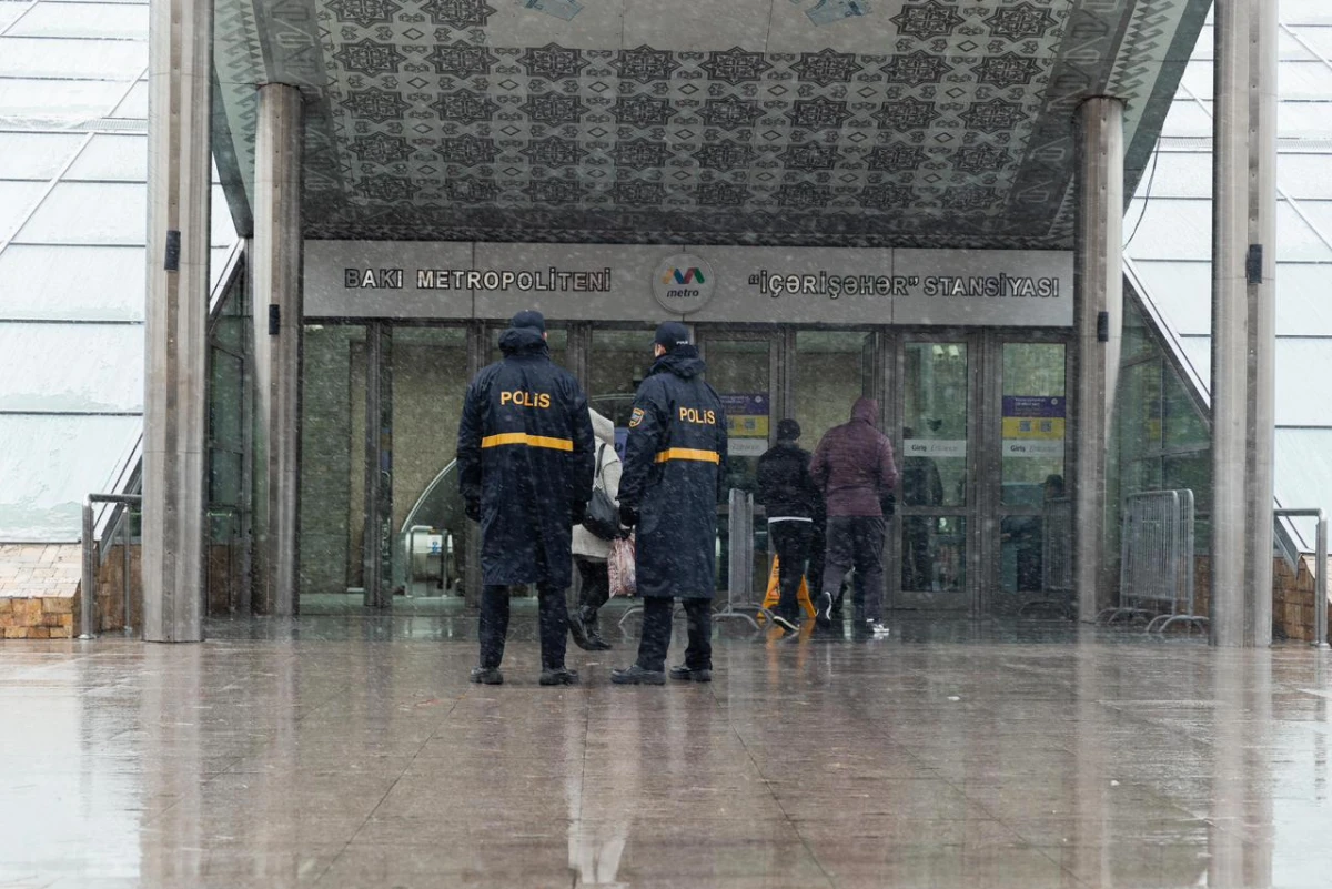 DİN: Yağışlı havaya görə bir sutkada 763 çağırışa reaksiya verilib — 4