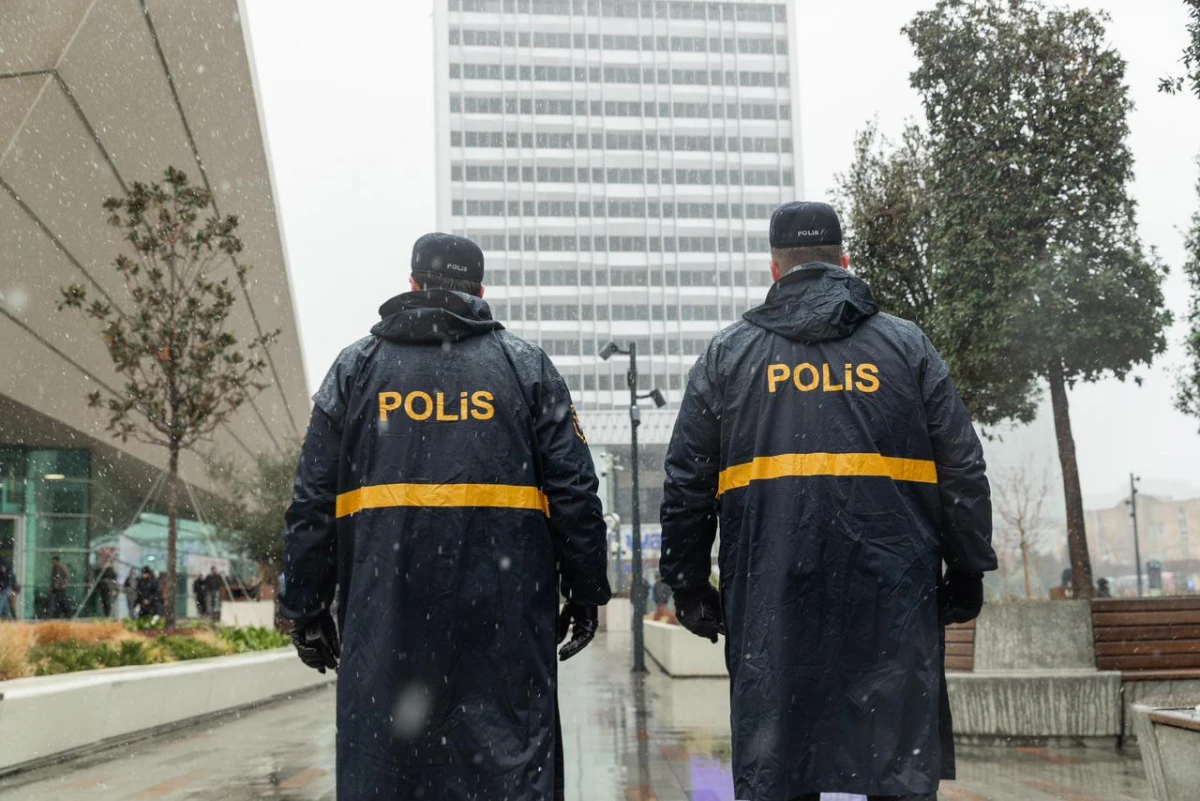 DİN: Yağışlı havaya görə bir sutkada 763 çağırışa reaksiya verilib — 6