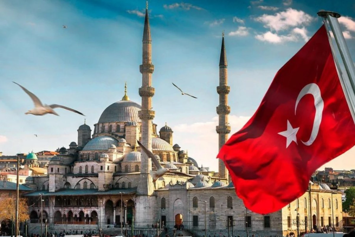 KİV: Türkiyə ABŞ və İran arasında atəşkəsə vasitəçilik etmək istəyir