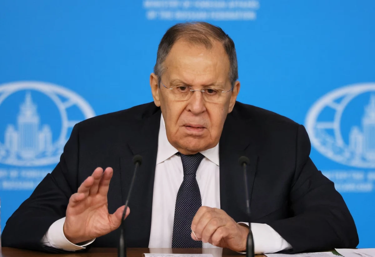 Lavrov: "Rusiya İranda atəşkəsi dəstəkləyir"