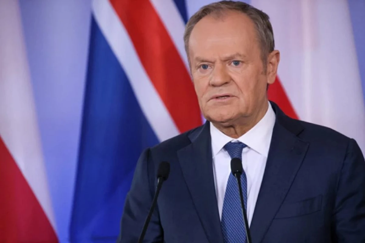Tusk: "Trampın açıqlamaları Putinin “ideal planı”na bənzəyir"