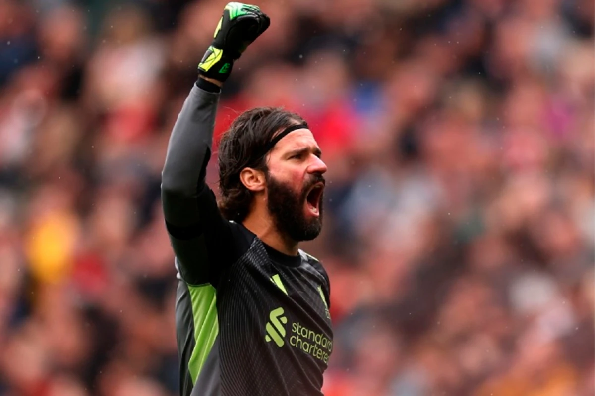 “Liverpul” üçün ağır zərbə – Alisson mövsümü bitirdi