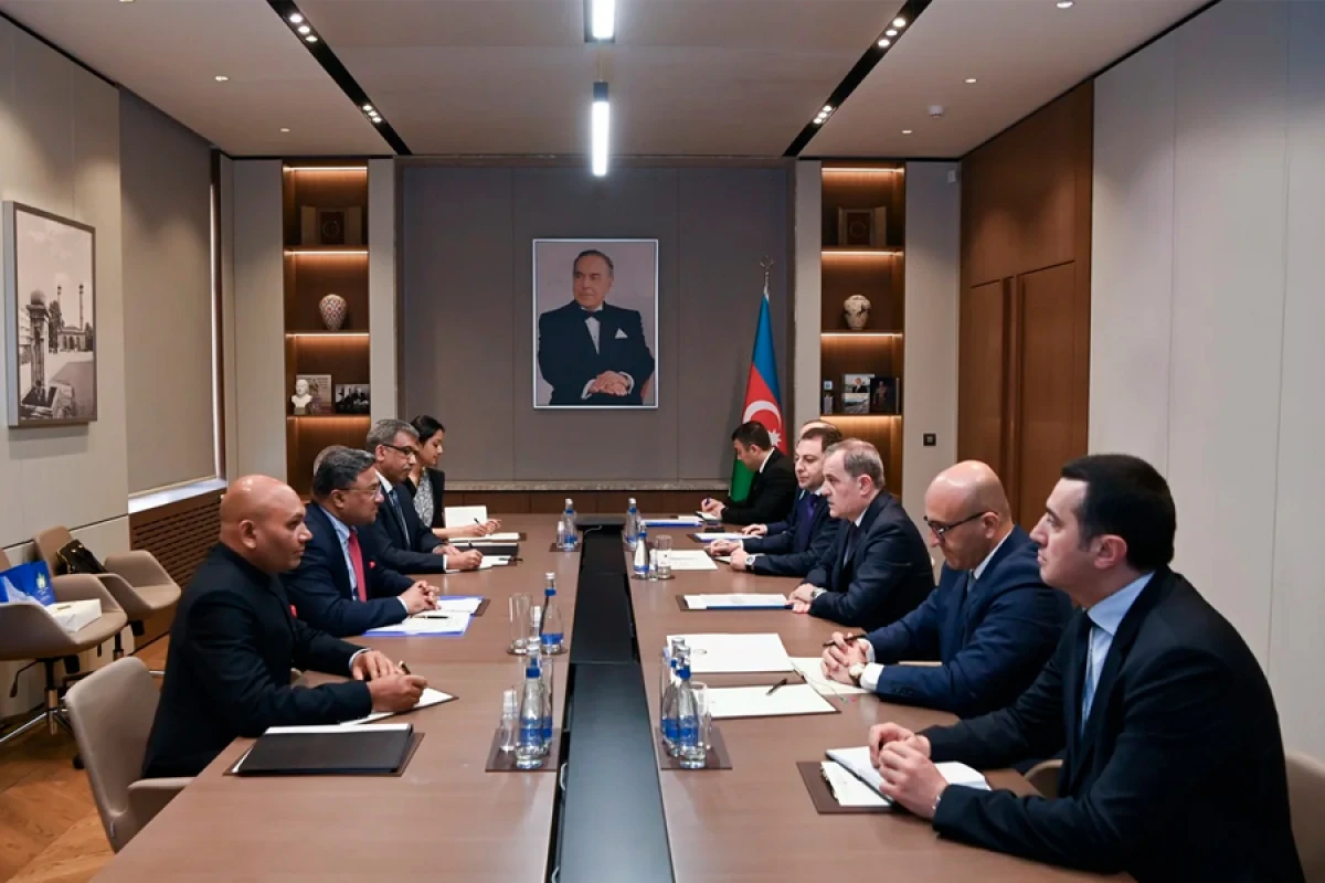 Ceyhun Bayramov Sibi Corc ilə görüşdü