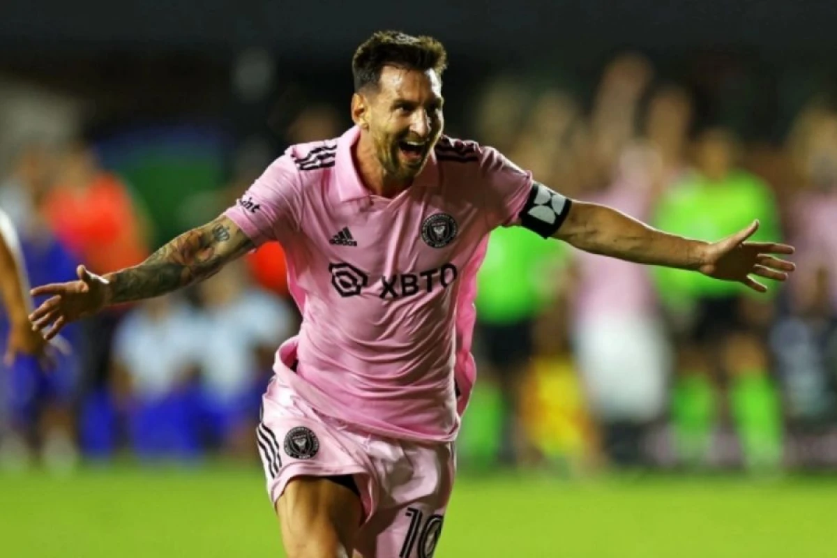 Messi "İnter Mayami"nin yeni stadionda ilk qolunu vurdu