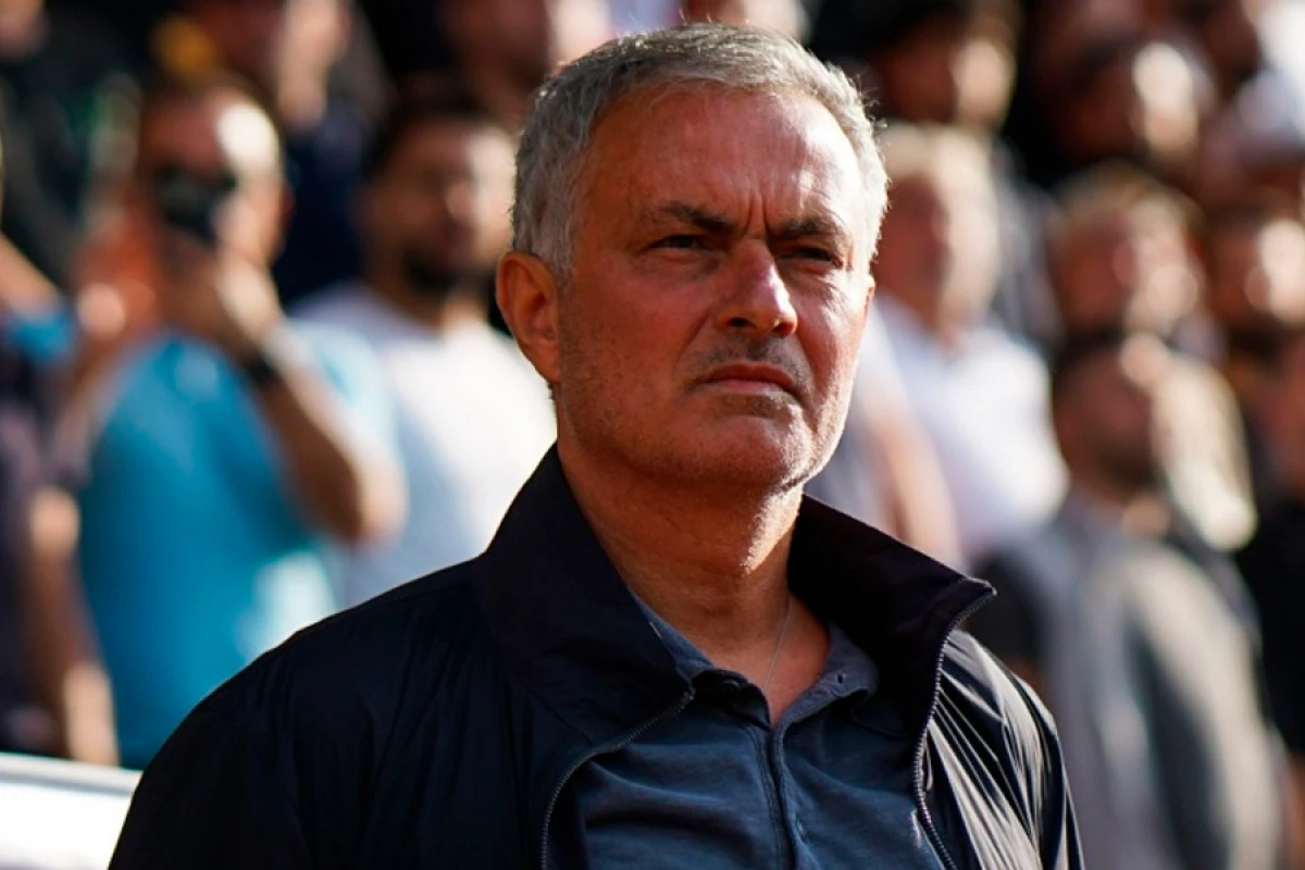 “Benfika”da böhran: Mourinyo futbolçuları sərt tənqid etdi
