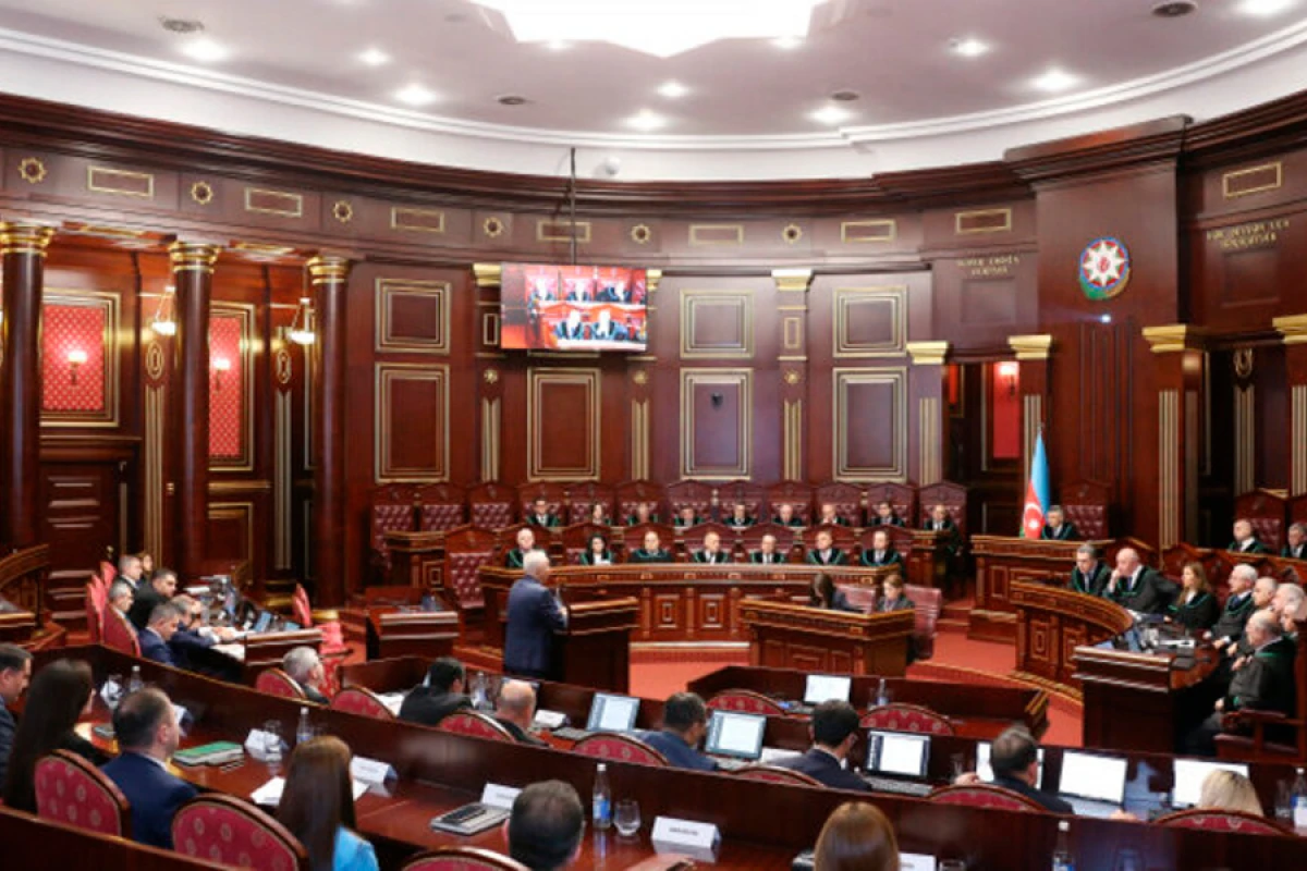 Ali Məhkəmə Plenumunun növbəti iclası keçirildi - FOTOLAR