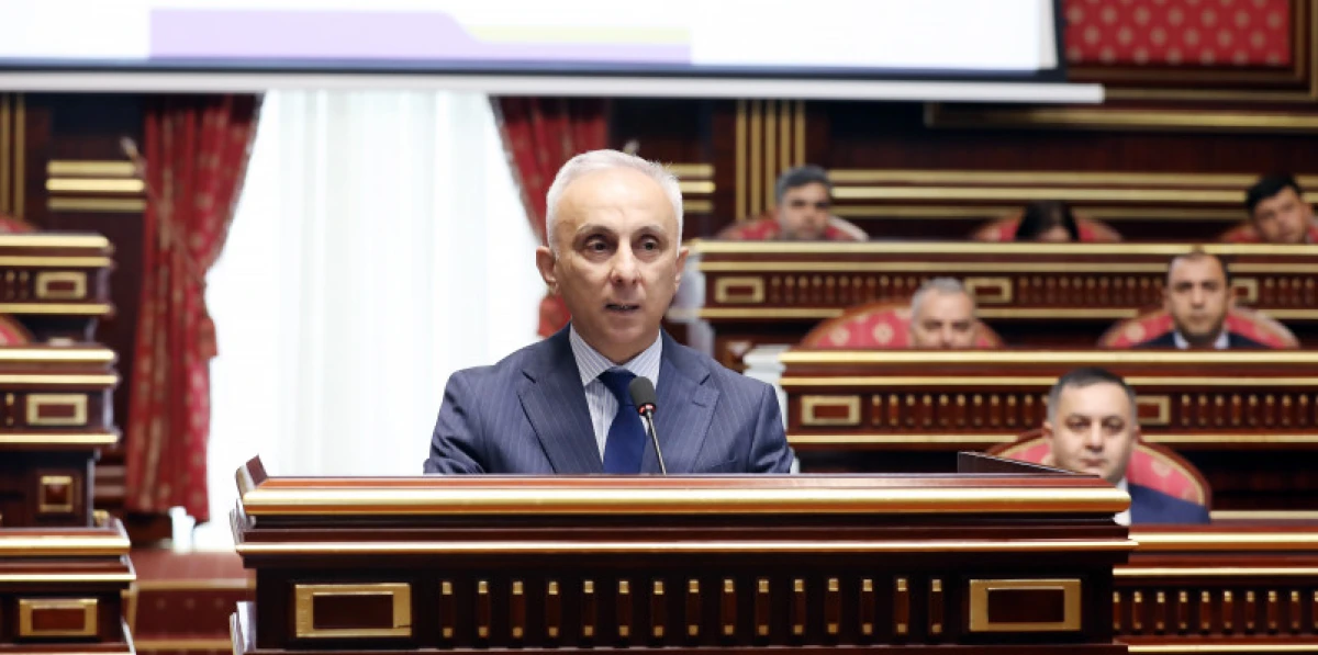 Ali Məhkəmə Plenumunun növbəti iclası keçirildi - FOTOLAR — 5