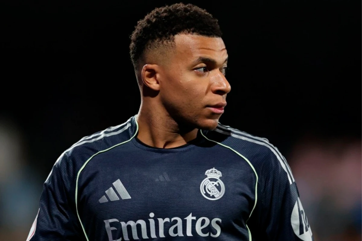 Mbappe tarix yazır: ÇL-də daha bir əfsanəyə yaxınlaşdı!