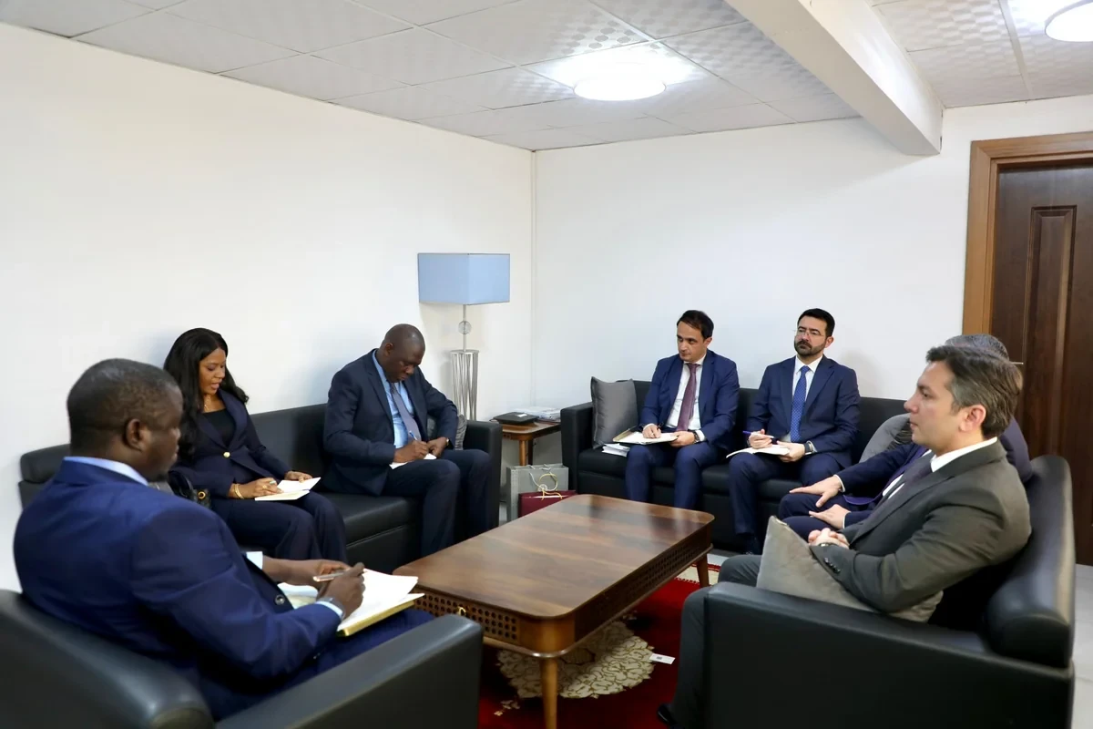 Azərbaycan və Qambiya arasında ilk siyasi məsləhətləşmələr keçirildi — 4