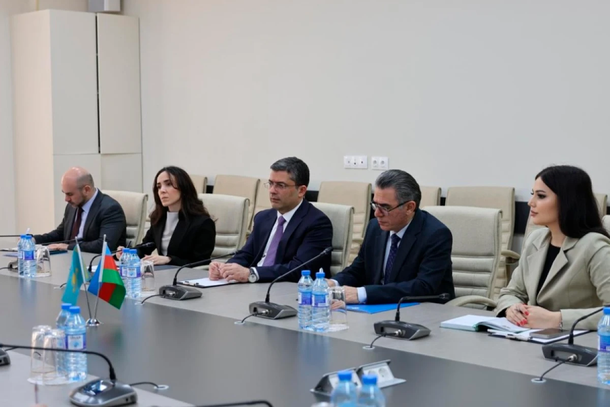 MEDİA-da Qazaxıstan nümayəndə heyəti ilə görüş keçirildi