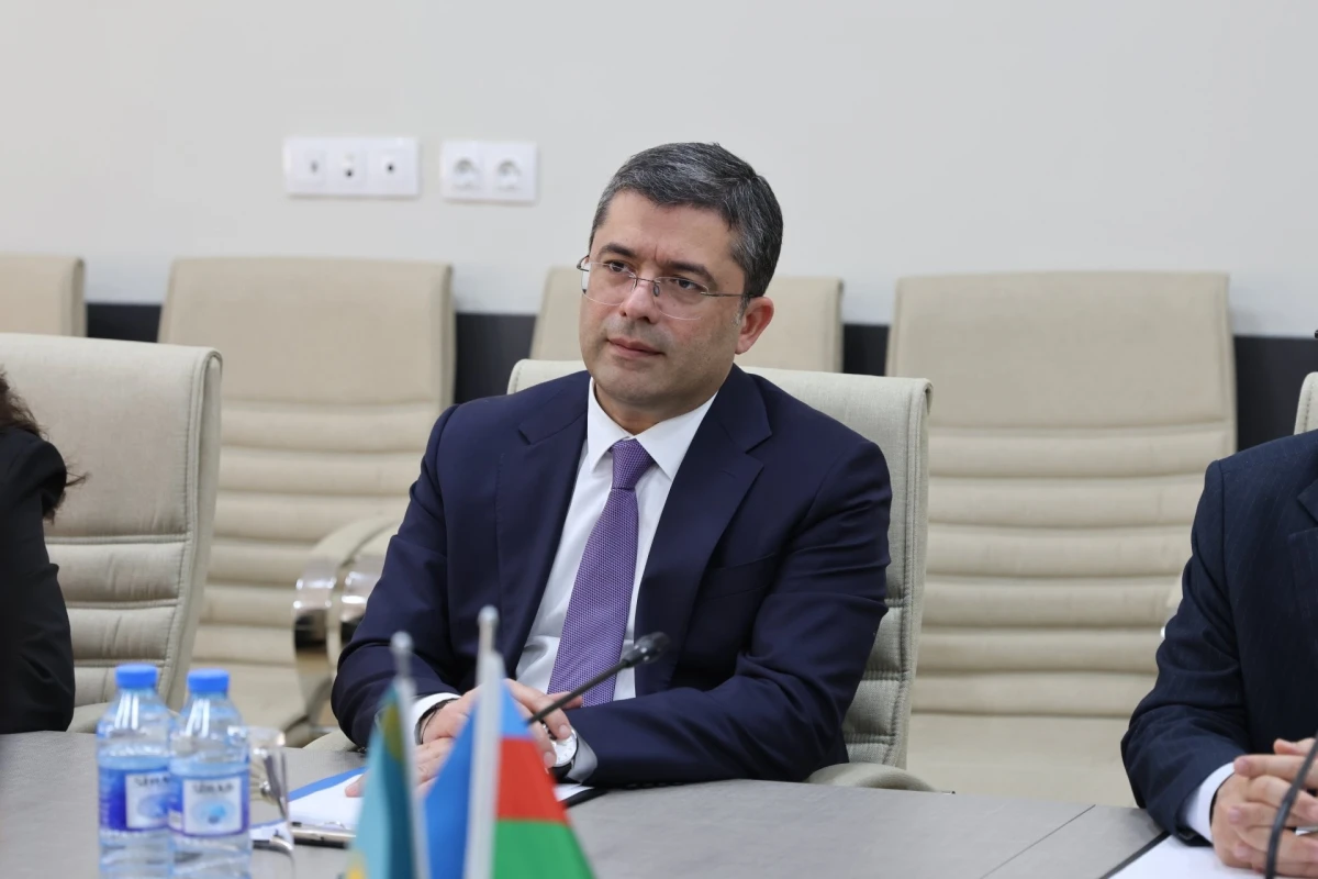 MEDİA-da Qazaxıstan nümayəndə heyəti ilə görüş keçirildi — 5