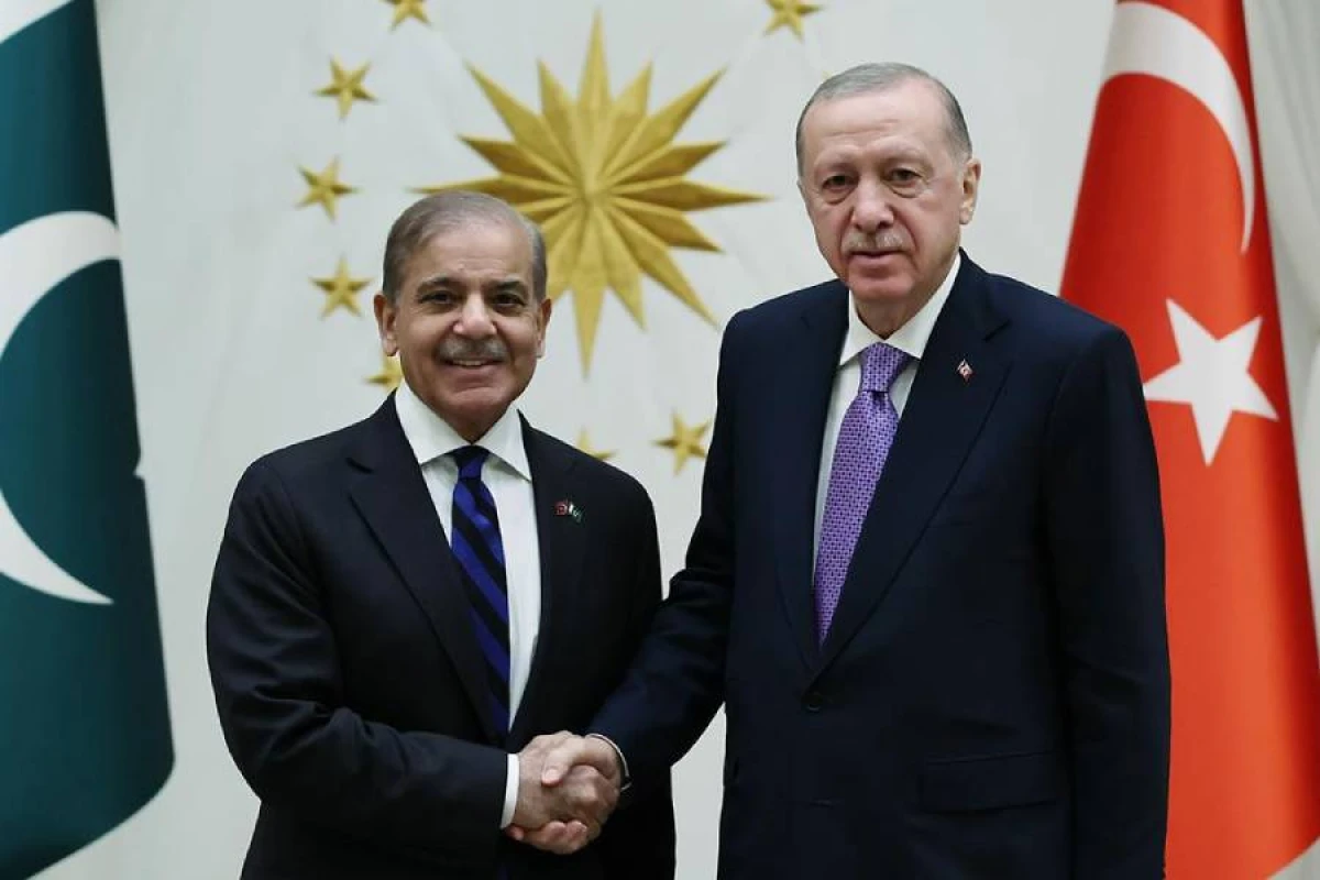 Ərdoğan Pakistanın Baş naziri ilə telefon danışığı apardı
