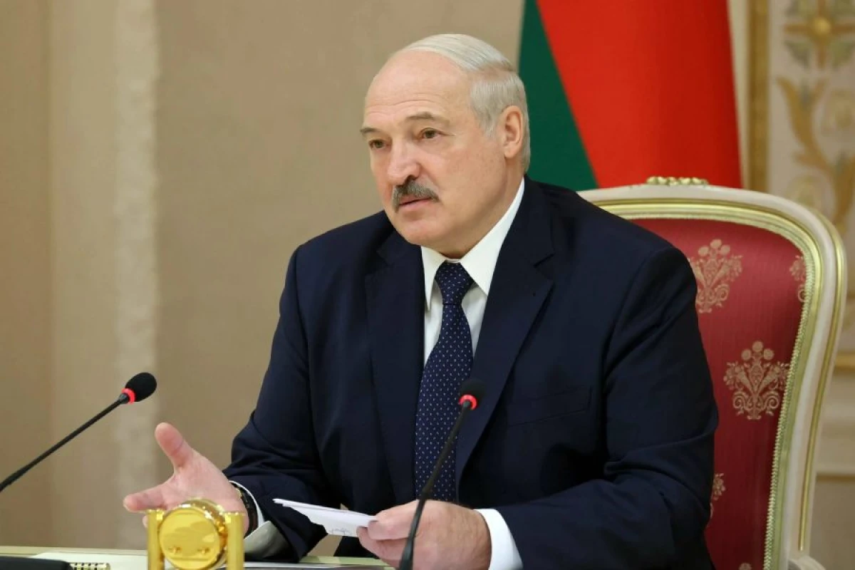 Lukaşenko: "Belarus ideoloji müharibə aparır"
