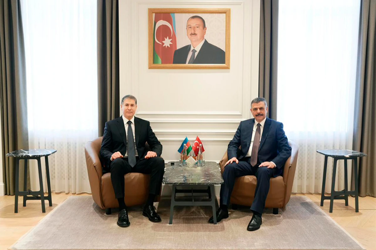 Vilayət Eyvazov Türkiyənin daxili işlər naziri ilə görüşdü