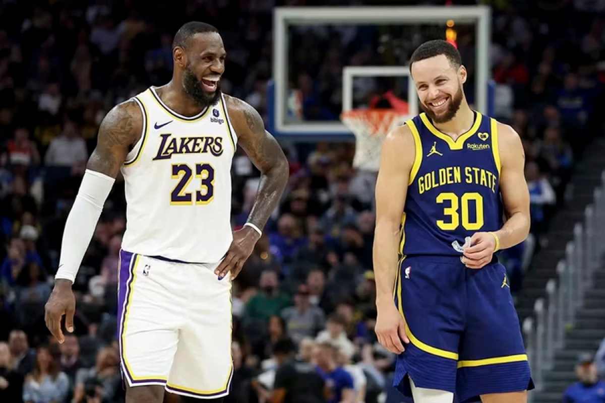 Lebrondan səmimi etiraf – Karri ilə oynamaq xüsusi hissdir