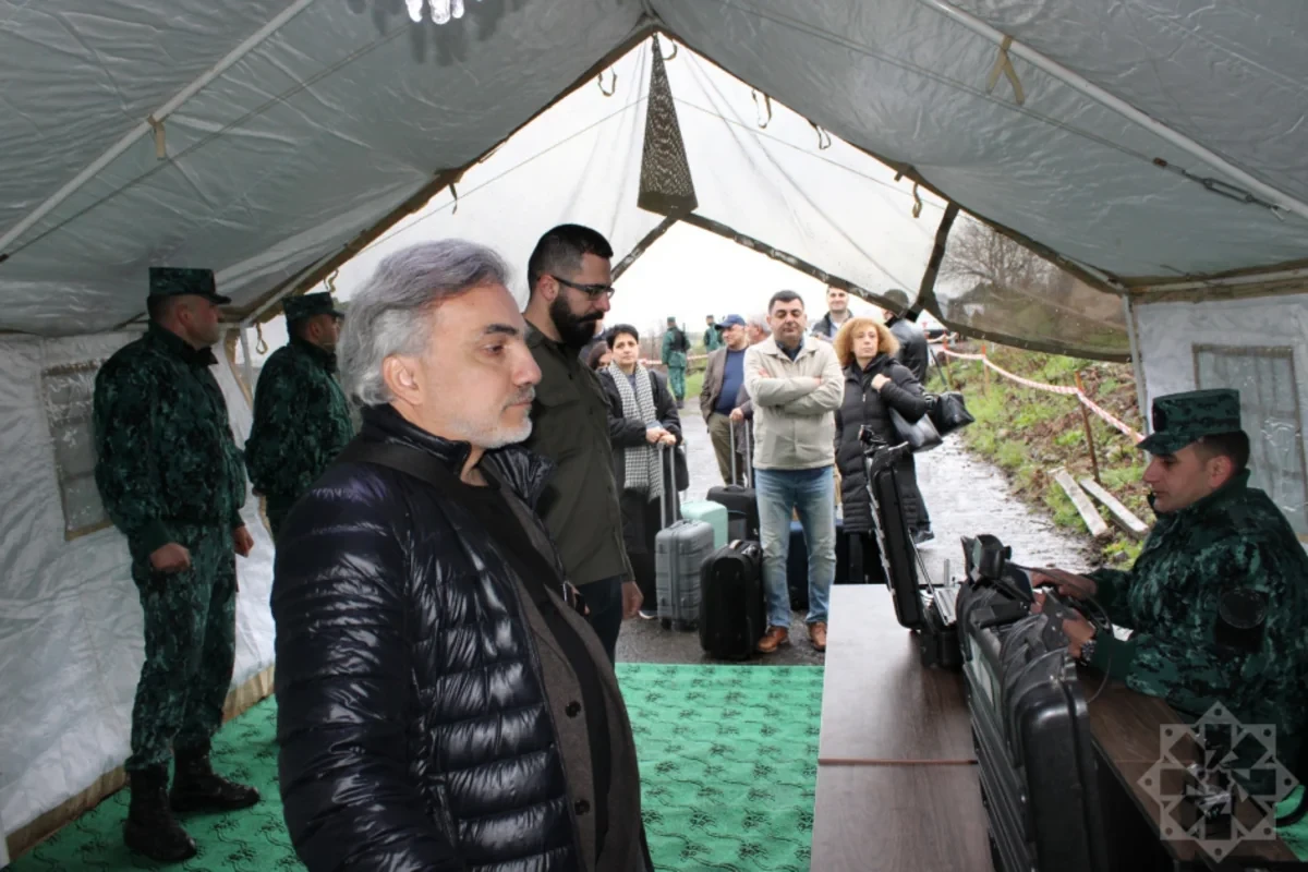 Ermənistan nümayəndələri Azərbaycana gəldilər — 7