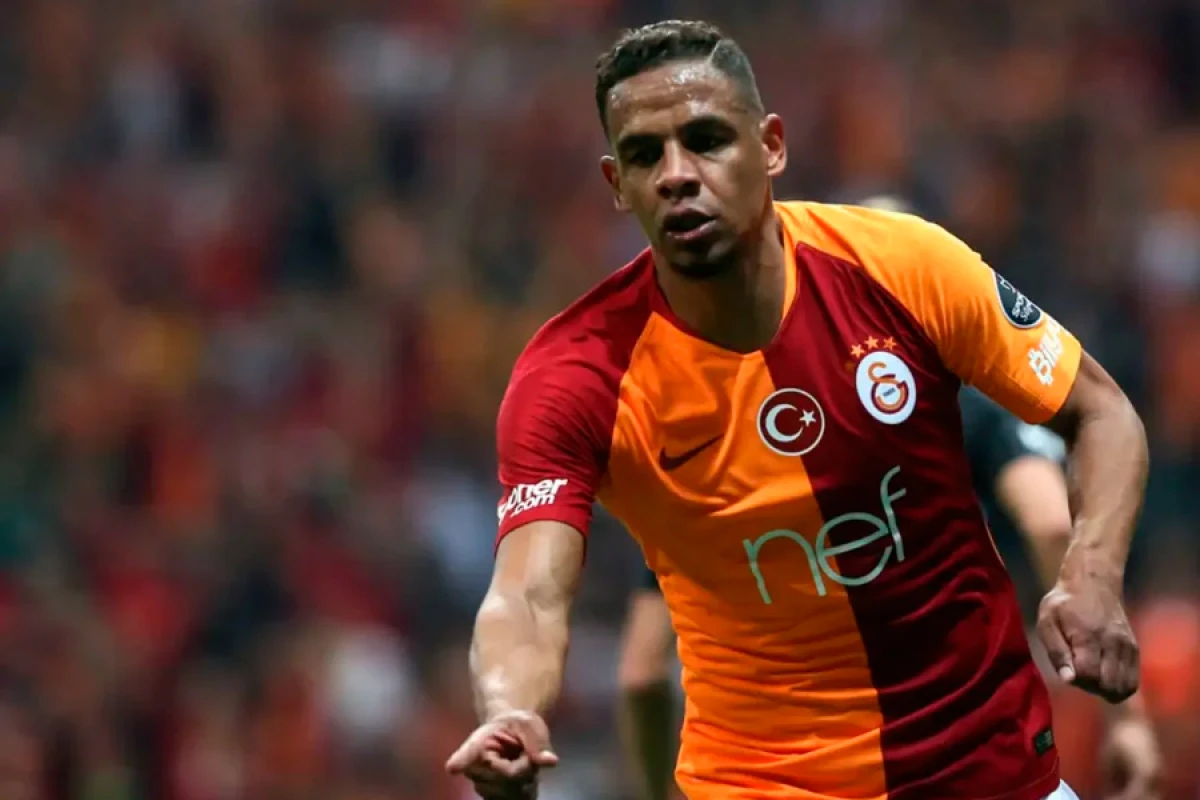 Böyük karyeraya son: Fernando Rejes vidalaşdı