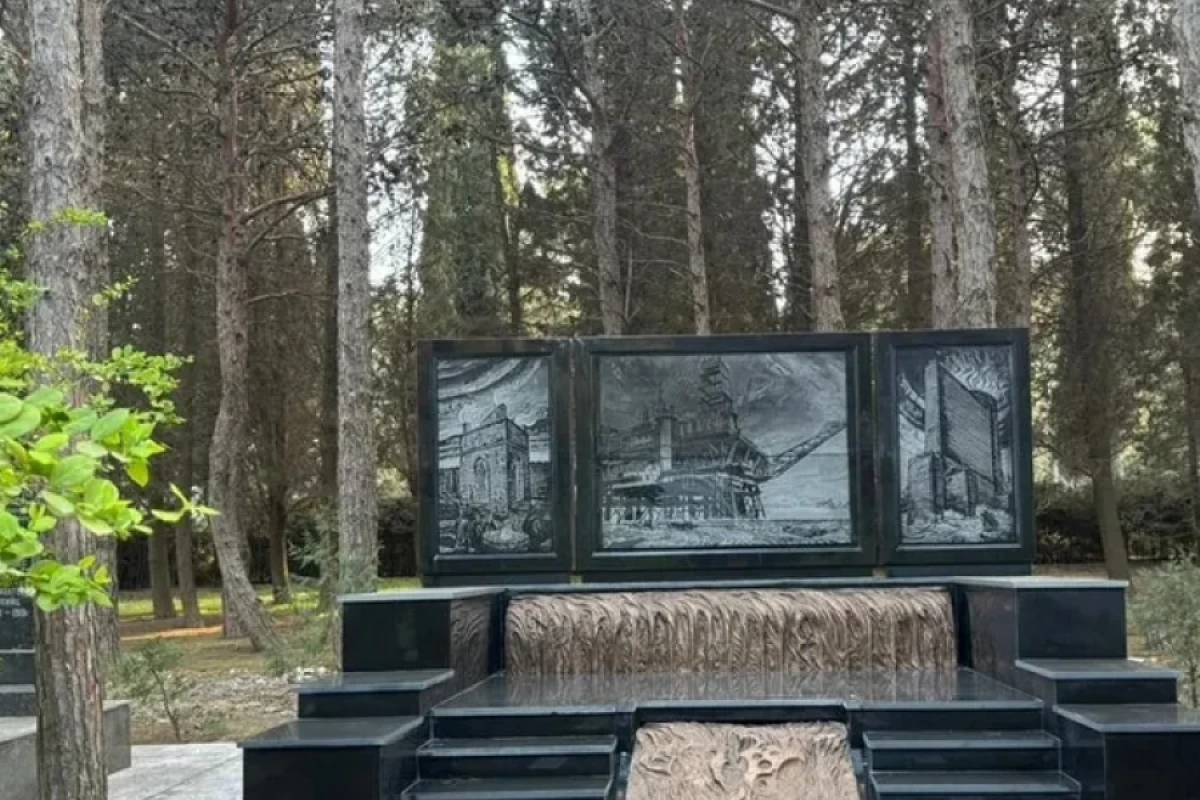 Tahir Salahovun qəbirüstü abidəsi ucaldıldı