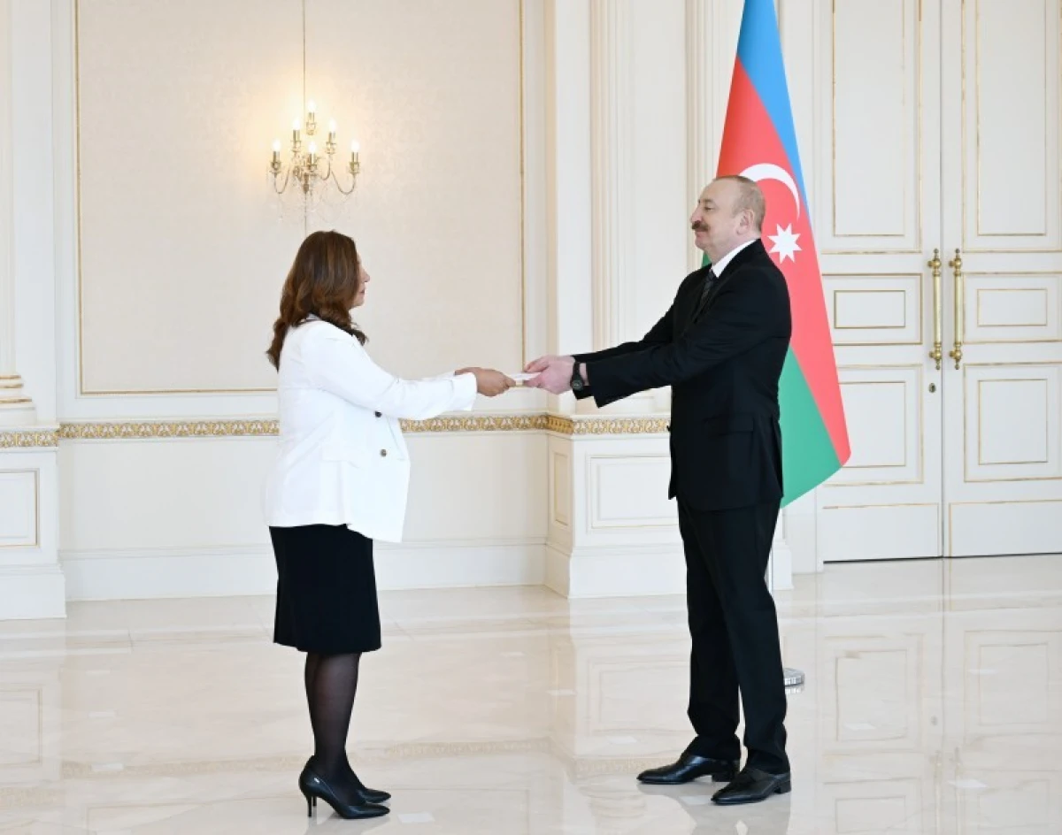 İlham Əliyev Kolumbiyanın yeni səfirini qəbul etdi - YENİLƏNDİ — 2