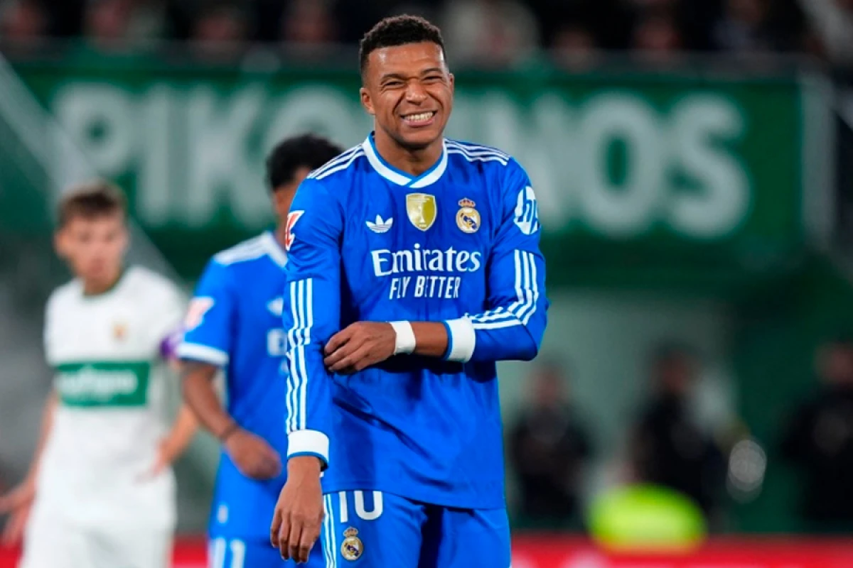Mbappe heyranlığını gizlətmədi: “Bu, xüsusi hissdir”