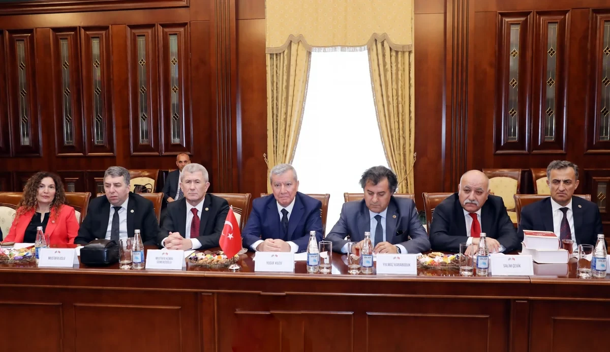 İnam Kərimov Yusuf Kuzu ilə müzakirələr apardı — 1