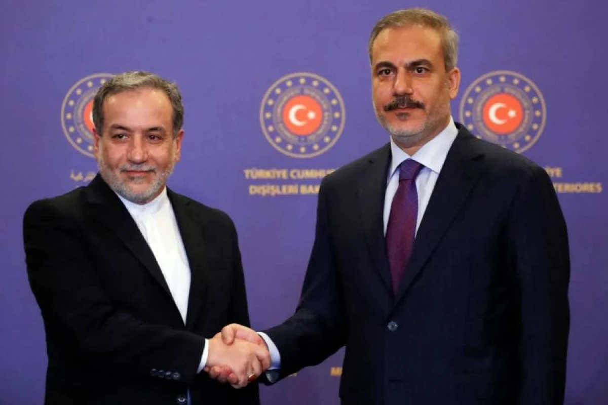 Əraqçi və Fidan ABŞ ilə danışıqlardakı vəziyyəti müzakirə etdilər