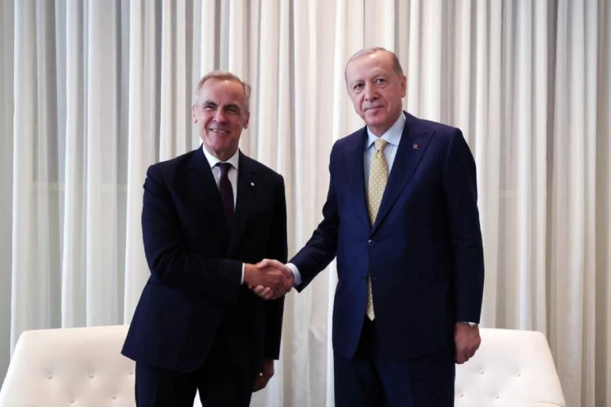 Ərdoğan Mark Karni ilə telefon danışığı apardı