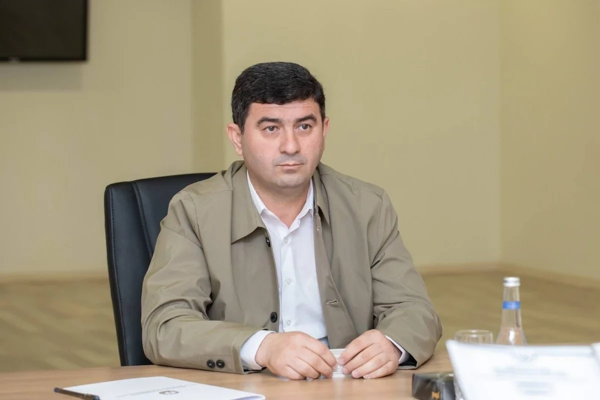 Anar Quliyev vətəndaşları qəbul etdi — 3