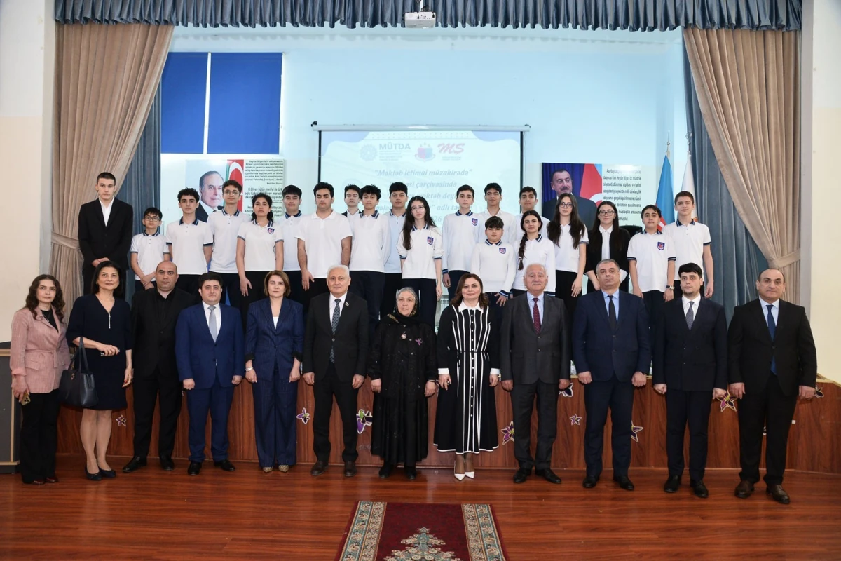 “Məktəb ictimai müzakirədə” adlı tədbir keçirildi - FOTO — 5