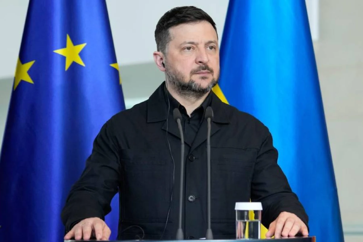Zelenski: "Ukrayna və Niderland birgə silah istehsalına başlayacaq"