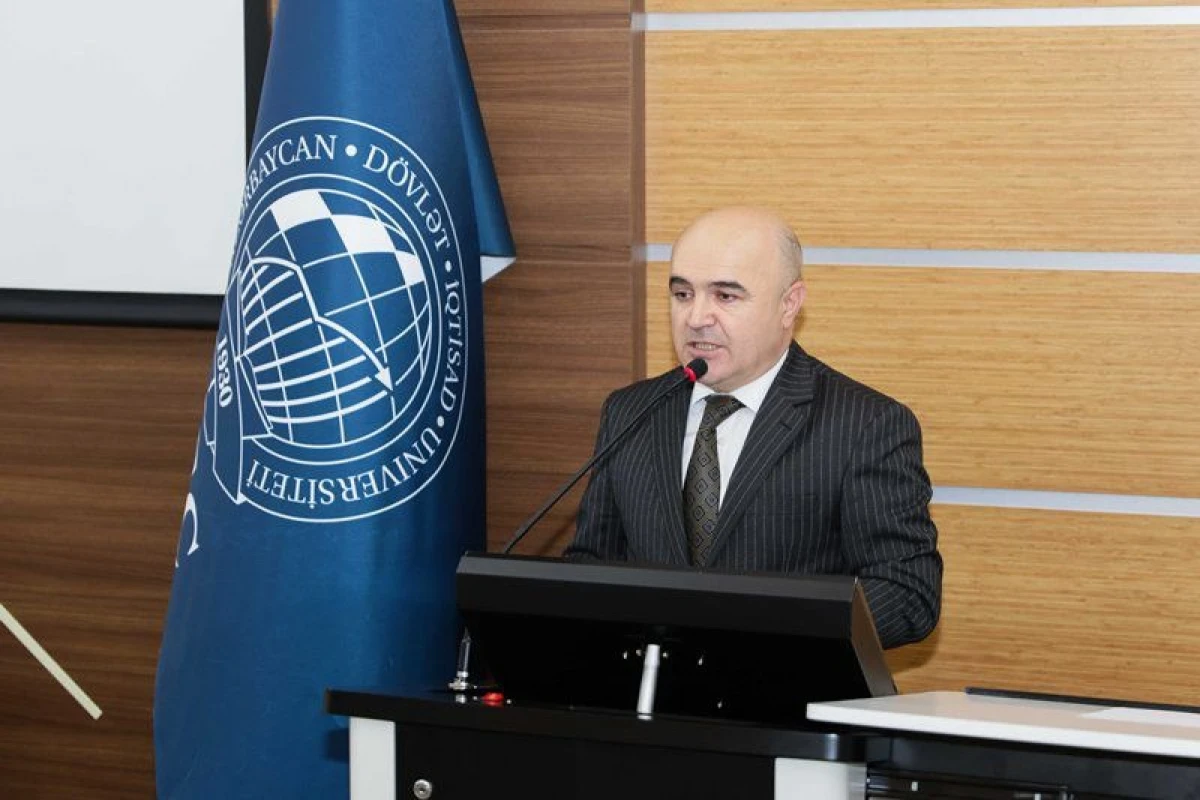 Azərbaycan iqtisadiyyatı investisiyaları necə cəlb edir və istifadə edir: Eldəniz Əmirovun kitabı təqdim edildi — 3