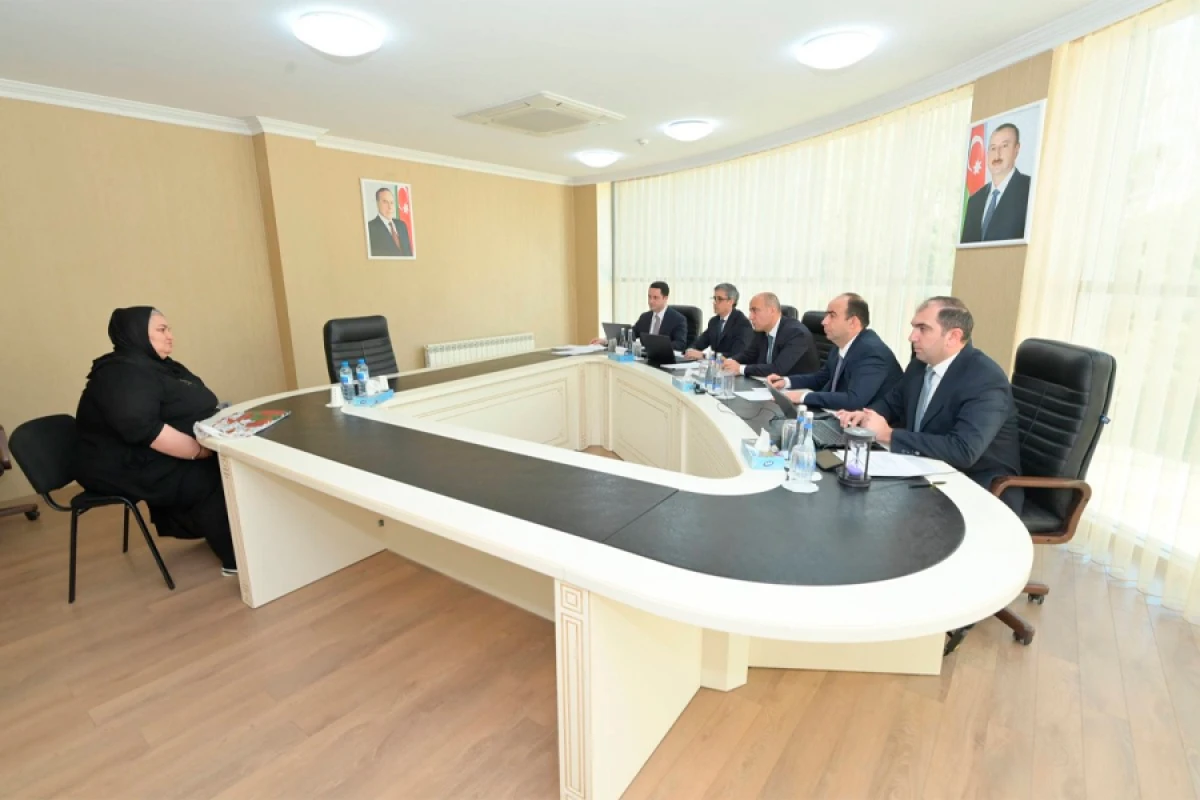 Elm və təhsil naziri vətəndaşları qəbul etdi