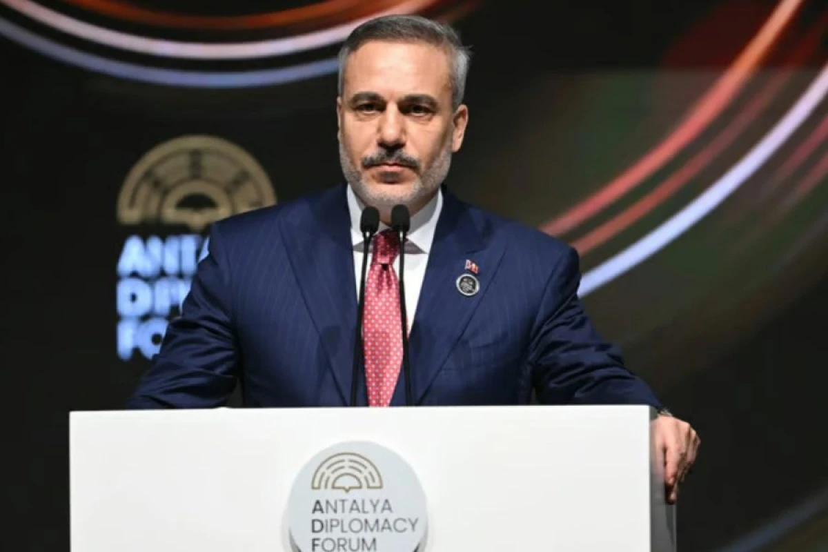 Türkiyənin XİN rəhbəri Ukrayna münaqişəsinin həllini müzakirə edəcək