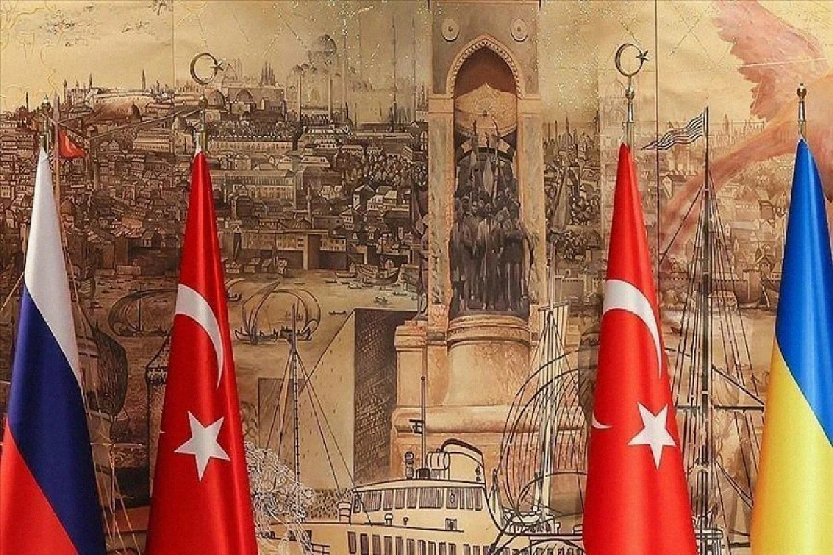Türkiyə Ukrayna üzrə danışıqlara ev sahibliyi etməyə hazırdır