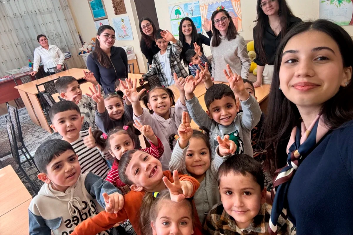Ünsiyyət, emosiyaların idarə olunması - Prezidentin qızından təşəbbüs