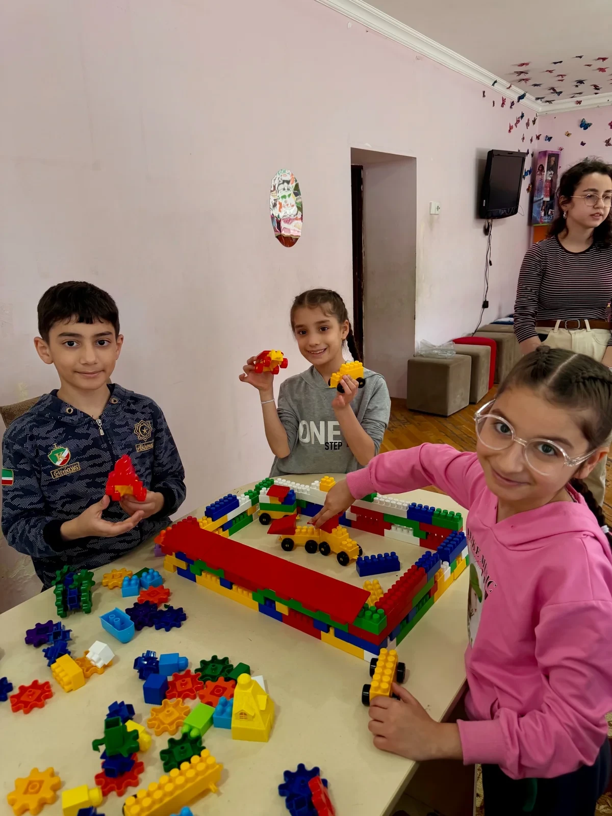 Ünsiyyət, emosiyaların idarə olunması - Prezidentin qızından təşəbbüs — 8