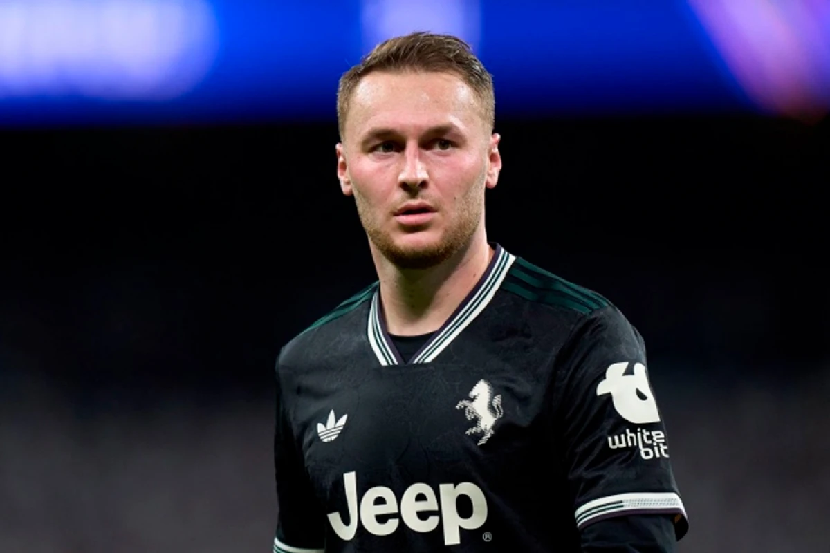 Niderlandlı futbolçu transfer siyahısına düşdü
