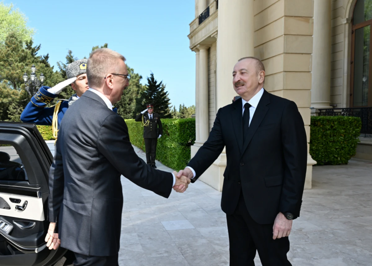 Latviya Prezidentinin rəsmi qarşılanma mərasimi oldu — 12