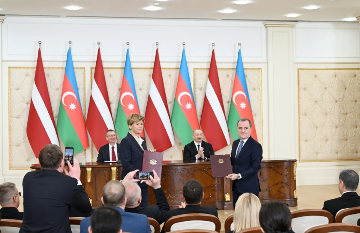 Azərbaycan-Latviya sənədləri mübadilə edildi - YENİLƏNDİ — 7
