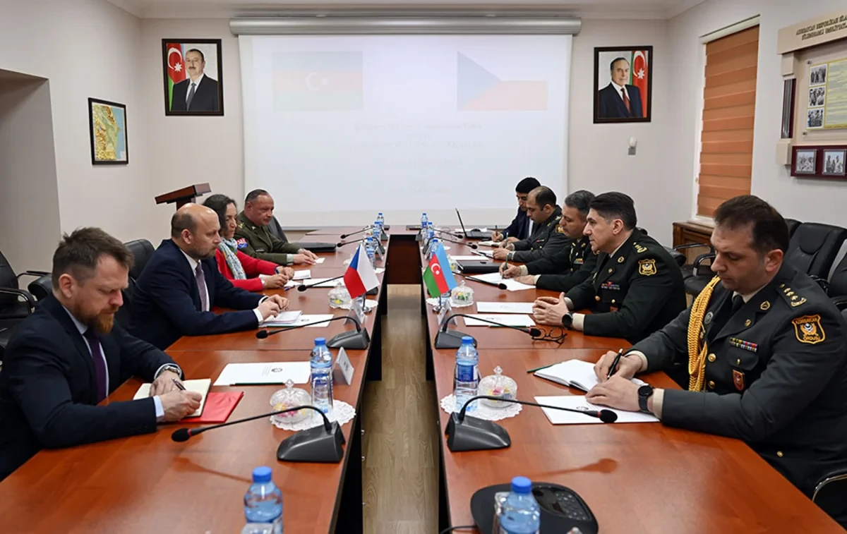 Azərbaycanla Çexiya hərbi əməkdaşlıq planı imzaladı — 1
