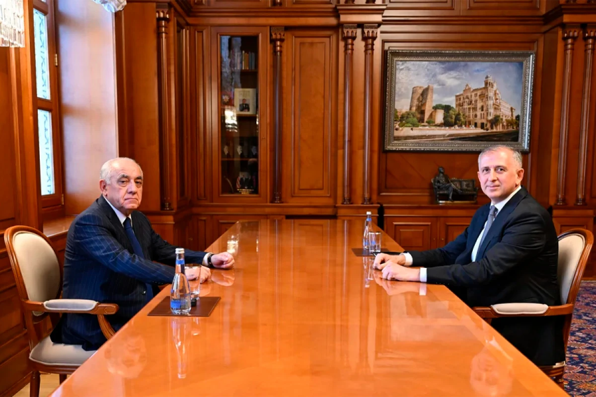 Əli Əsədov Gürcüstanın səfirini qəbul etdi