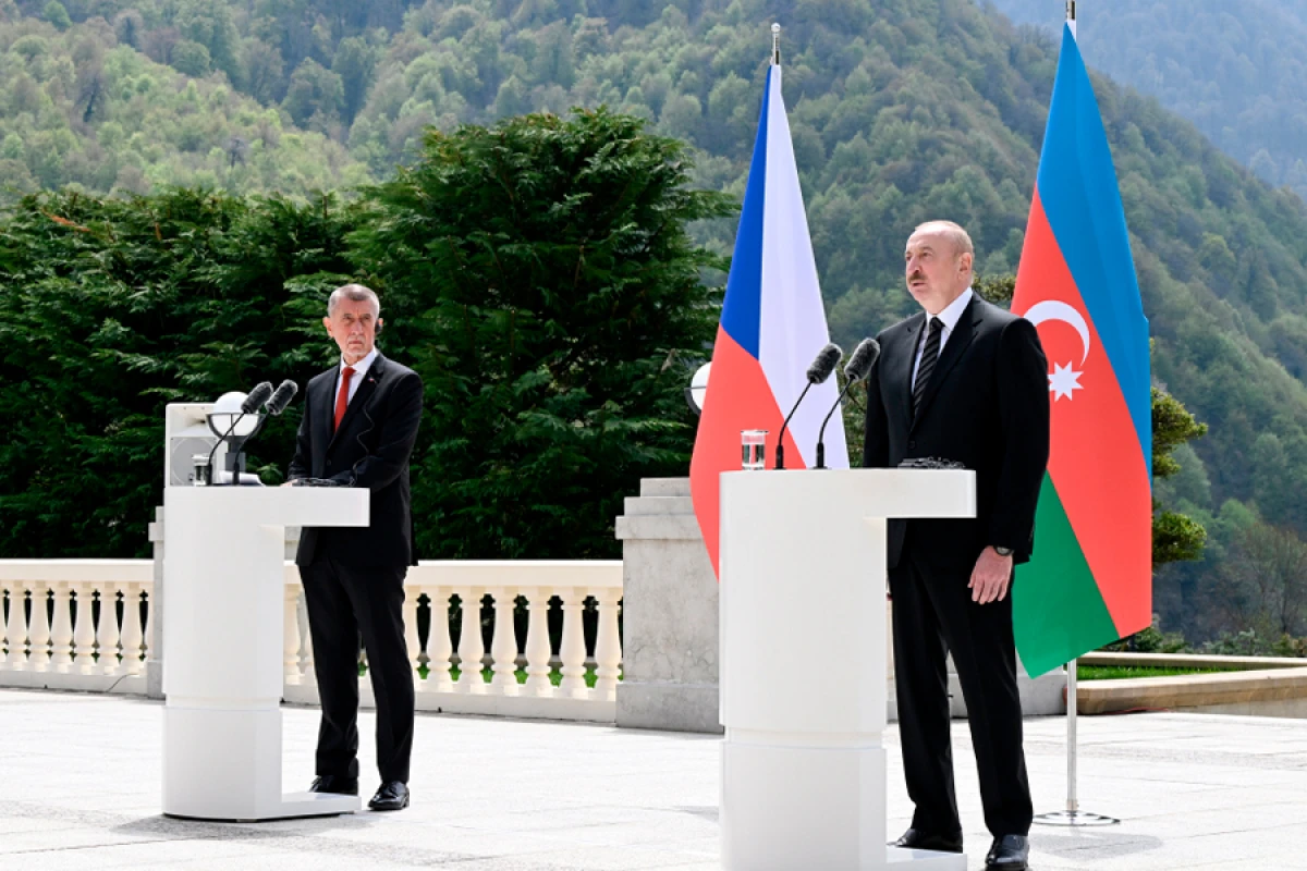 Prezident İlham Əliyev: Çexiya ilə çox fəal siyasi dialoqumuz var