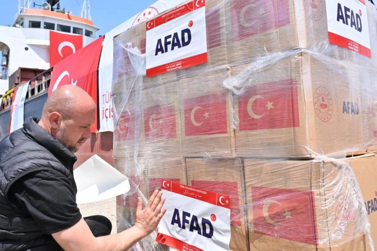 Türkiyədən BÖYÜK dəstək: Tonlarla yardım...