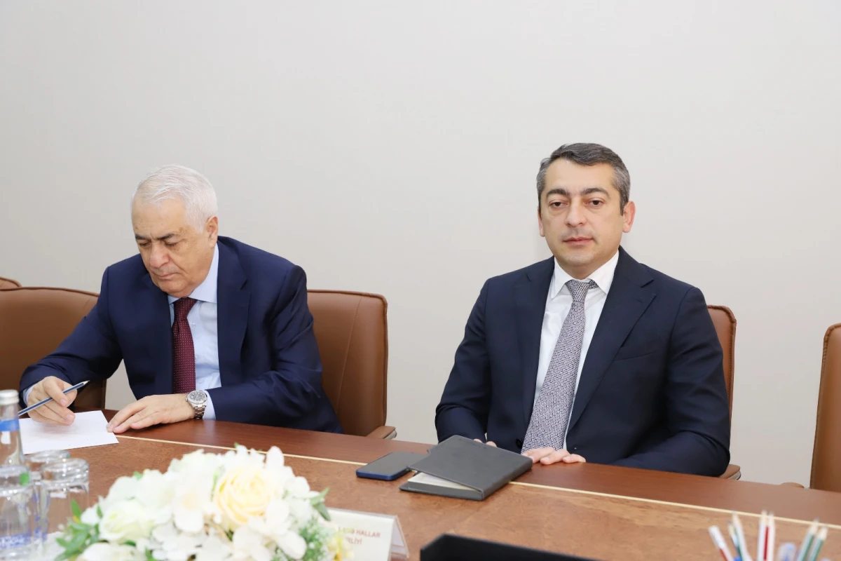 Aprel çağırışının gedişatı müzakirə olundu — 1