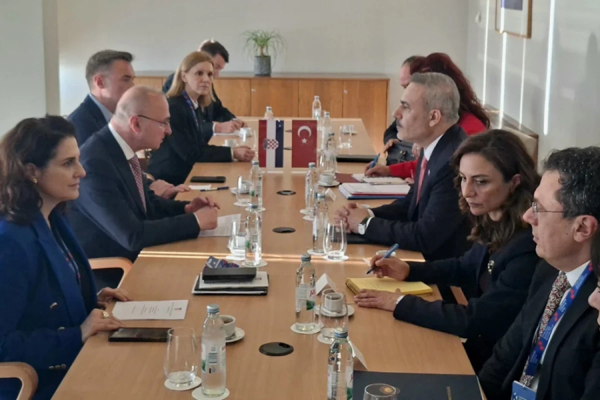 Hakan Fidan Dubrovnikdə xorvatiyalı həmkarı ilə görüşdü