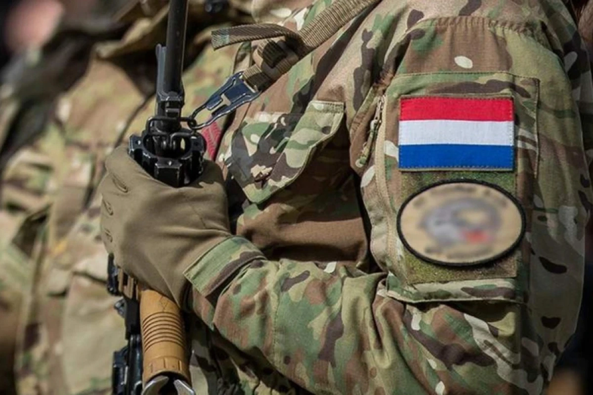 Niderlandda hərbi poliqonda yanğın -  1500-dən çox qaçqın təxliyə olundu