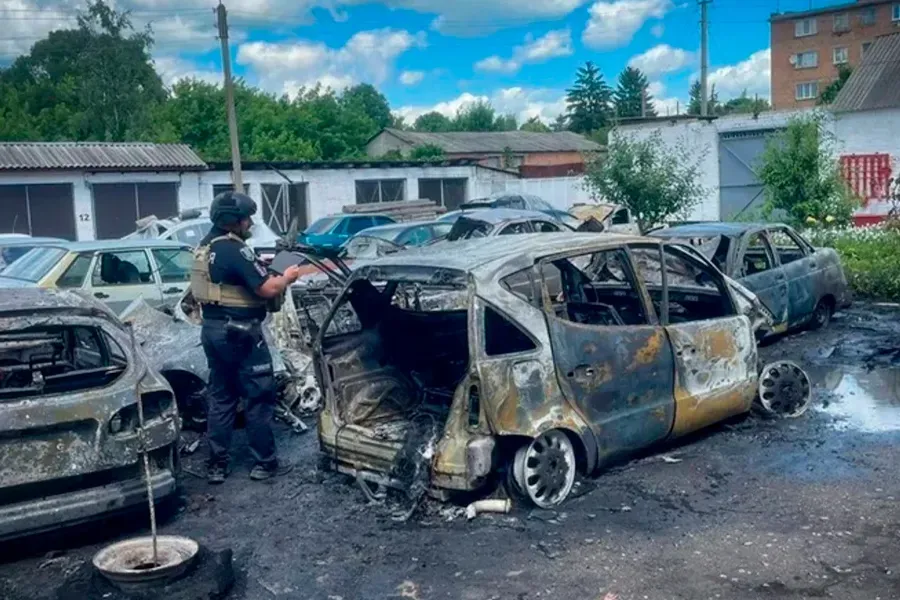 Россия продолжает наносить удары по Украине: есть погибшие и десятки раненых
