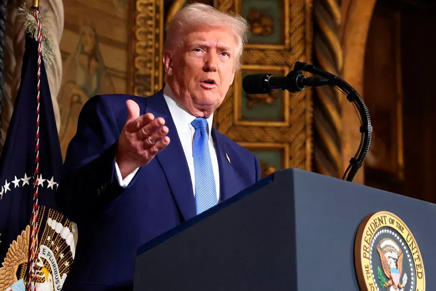Трамп: Завтра в Дохе состоится встреча с Ираном