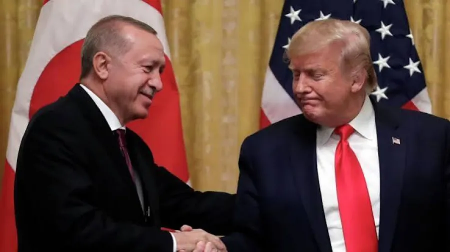 Трамп прибывает в Турцию с делегацией из 1000 человек — он посетит мавзолей Ататюрка