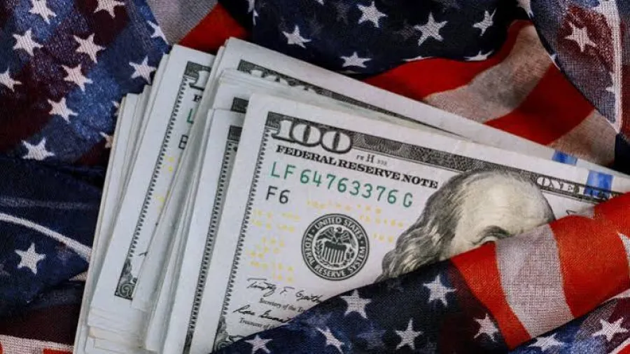США по уши в долгах — СПИСОК стран, которым задолжал Вашингтон